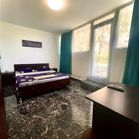 Quantum Guest house *